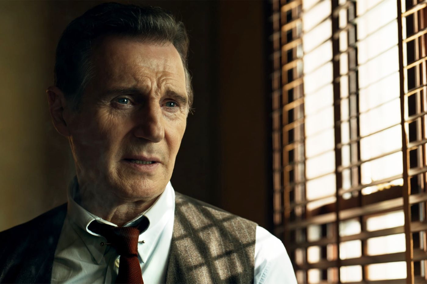 Liam Neeson in Marlowe (2023)