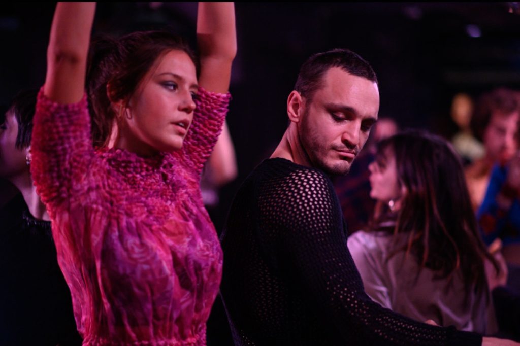 Adèle Exarchopoulos and Franz Rogowski in Passages (2023)