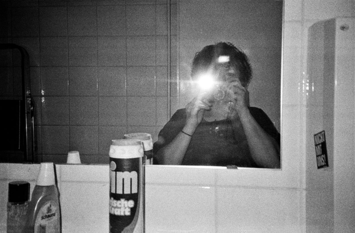 I'm Not Everything I Want to Be (2025) © Libuše Jarcovjáková