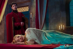Jonah Hauer-King and Kristine Froseth in THe Face of Horror (2026)