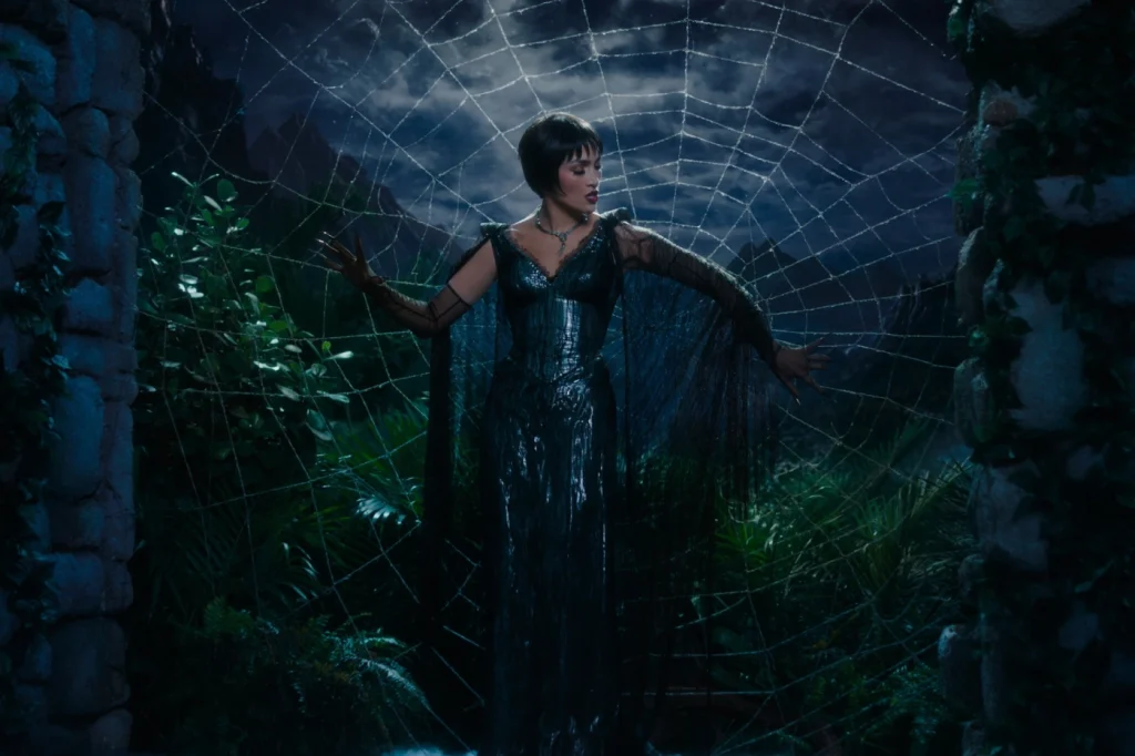 Jennifer Lopez in Kiss of the Spider Woman (2025)