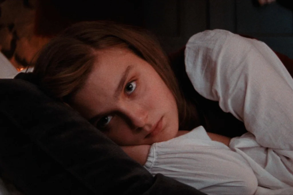 Kateřina Falbrová in Broken Voices (2025)