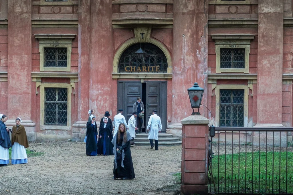 Season 1 of Charité (2017)