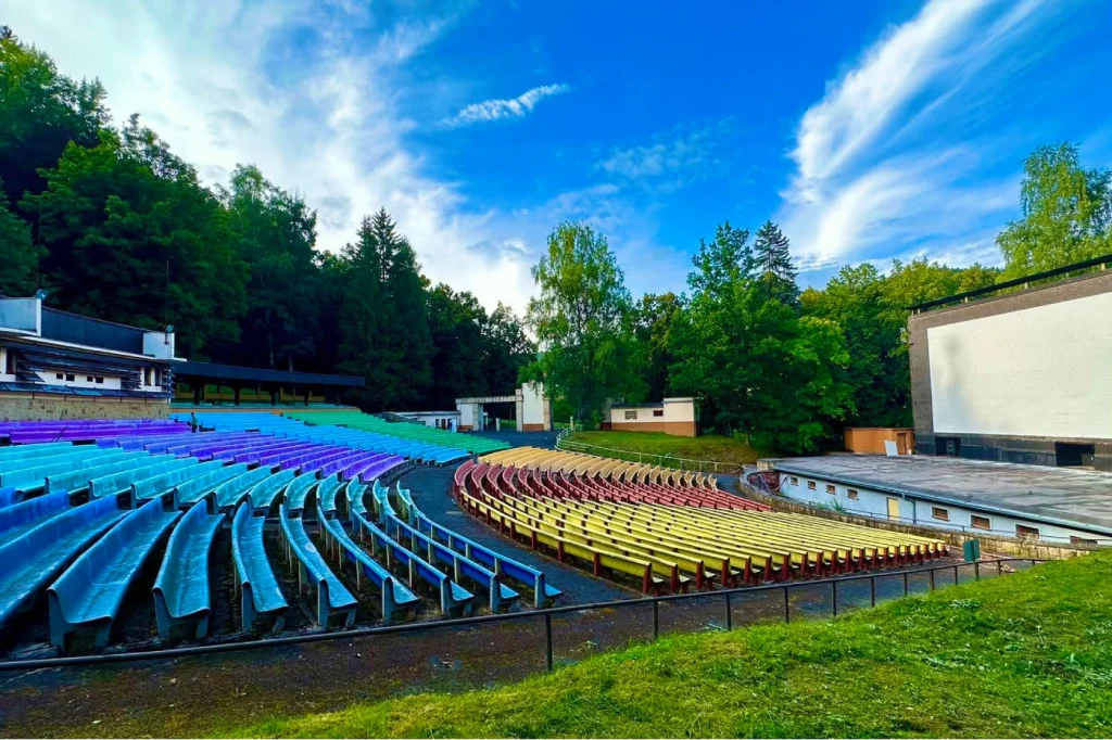 Karlovy Vary Summer Cinema. Photo: Facebook / Letňák ŽIJE