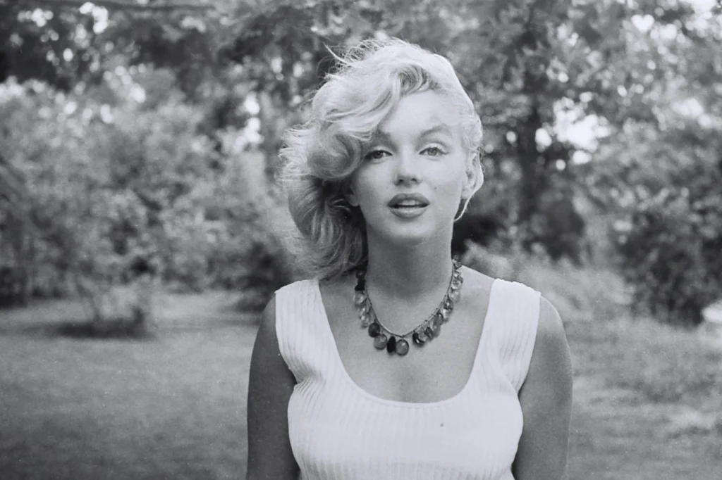 Marilyn Monroe photographed by Sam Shaw in 1957 courtesy DepositPhotos.com