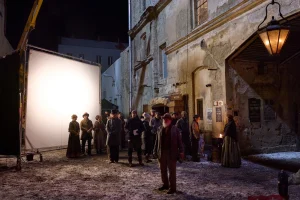 Behind the scenes on The Age of Innocence in Prague © Chris Baker / Netflix