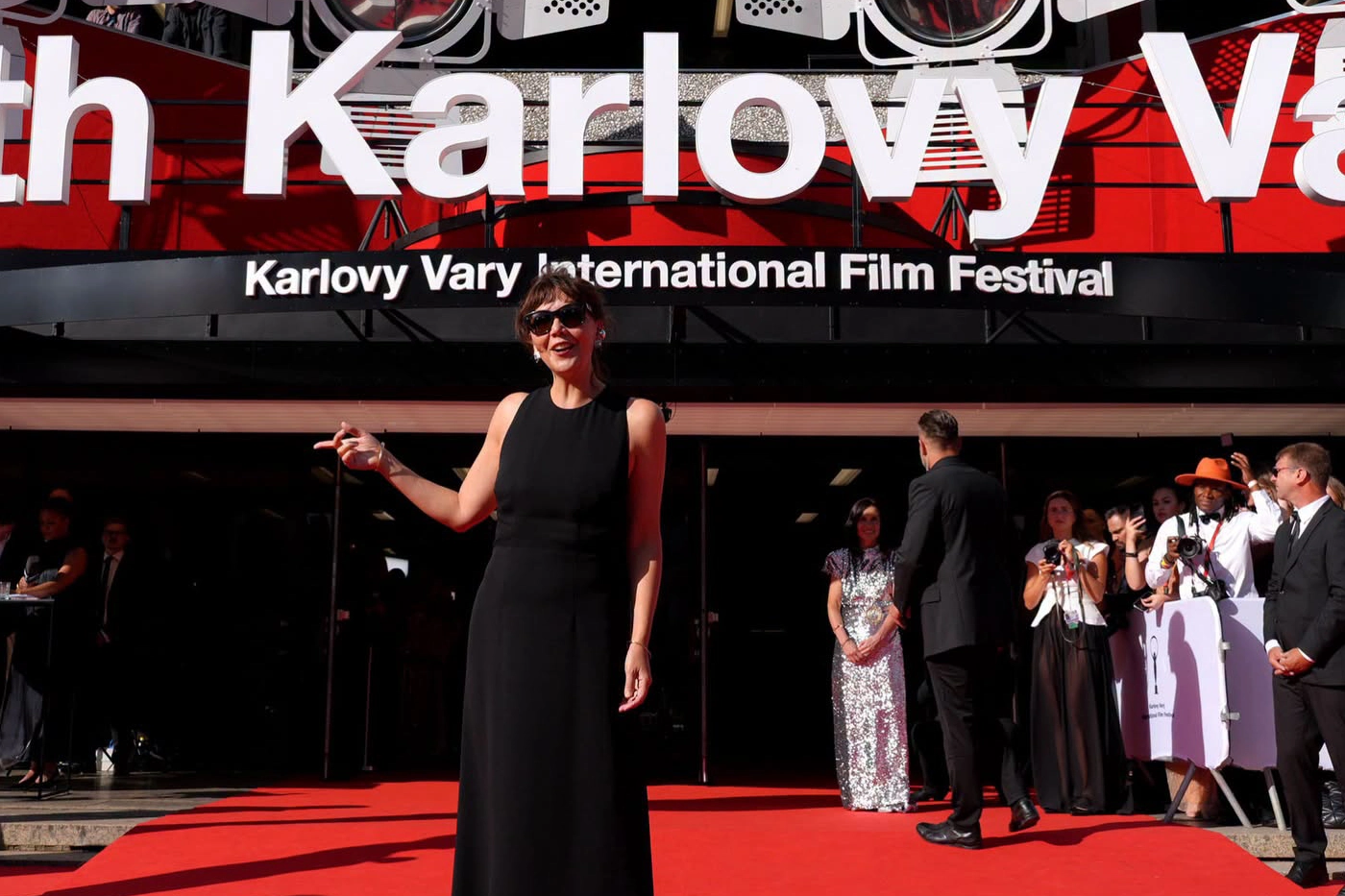 Maggie Gyllenhaal courtesy Facebook / Karlovy Vary International Film Festival
